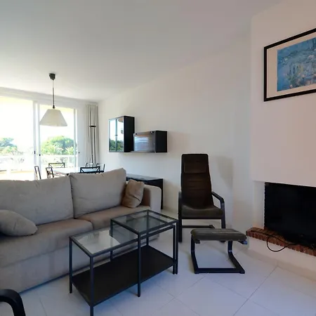 Golf Mar Ii C 1-4 Apartment